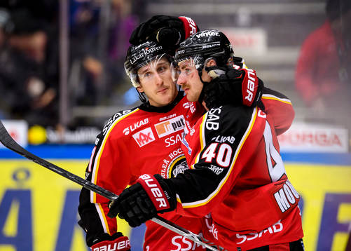 Luleås Kael Mouillierat (h) jublar