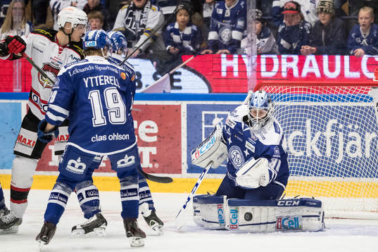 räddning av Leksands målvakt Henrik Haukeland Leksands