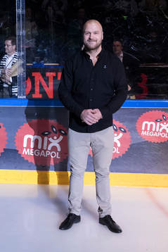 Jonas Frögren innan ishockeymatchen i SHL mellan Leksand