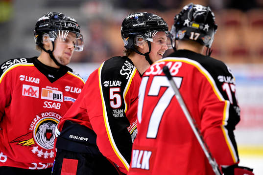 Luleås Linus Nässén jublar