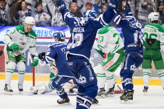Leksands Markus Lauridsen Jesper Ollas jublar