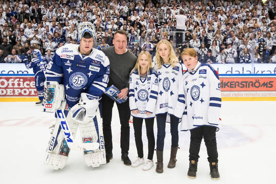 Leksands målvakt Atte Engren utsedd till matchens lirare i