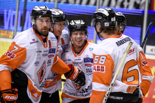 Karlskronas Marcus Paulsson jublar