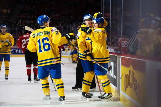 Sveriges Carl Grundström, Elias Pettersson och Lias
