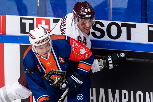 Växjös Robert Rosén och Sparta Prags Brian Ihnacak