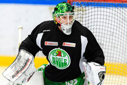 Rögles målvakt Oscar Dansk