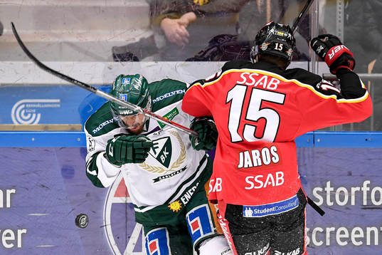 Luleås Christian Jaros och Färjestads Jonas Holös