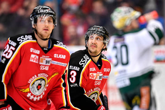 Luleås Daine Todd jublar