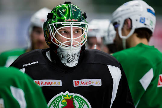 Rögles målvakt Oscar Dansk