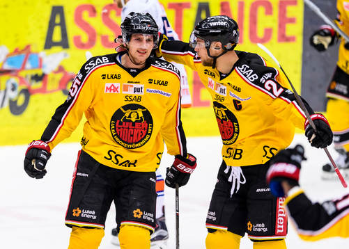 Luleås Anton Hedman (v) jublar