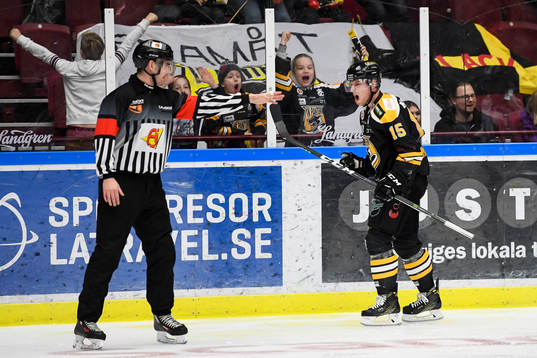 Panterns  Alex Wemmenborn jublar