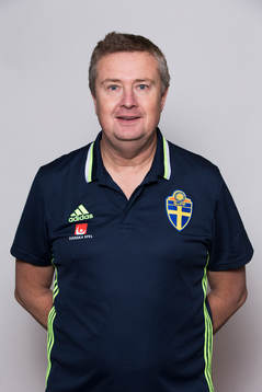 Domarcoachen Kenneth Petersson poserar för ett porträtt
