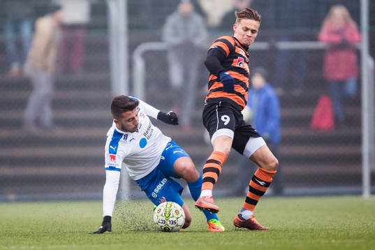 Helsingborgs Moustafa Zeidan och Helsingørs André Riel