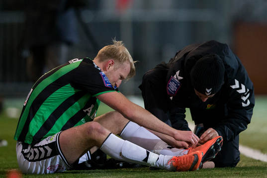 GAIS Calle Nyström tvingas utgå med fotskada