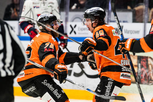 Karlskronas Joachim Rohdin  och Filip Cruseman  jublar