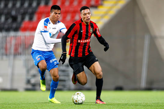 Brommapojkarnas Kevin Kabran och Helsingborgs Jonathan