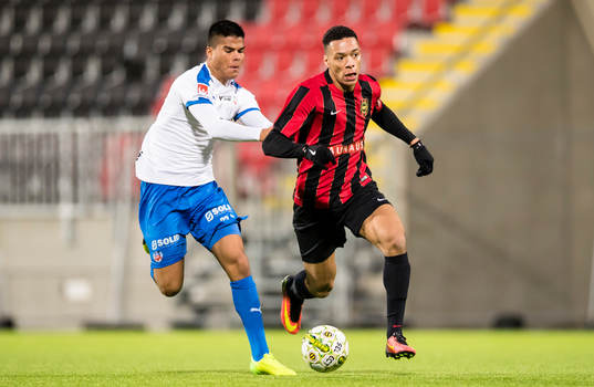 Helsingborgs Jonathan Larsson och Brommapojkarnas Kevin