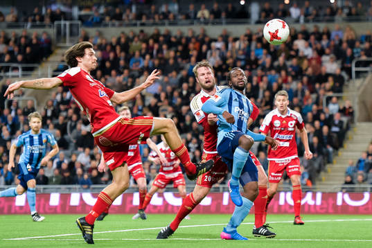 Djurgårdens Amadou Jawo och Degerfors Christoffer