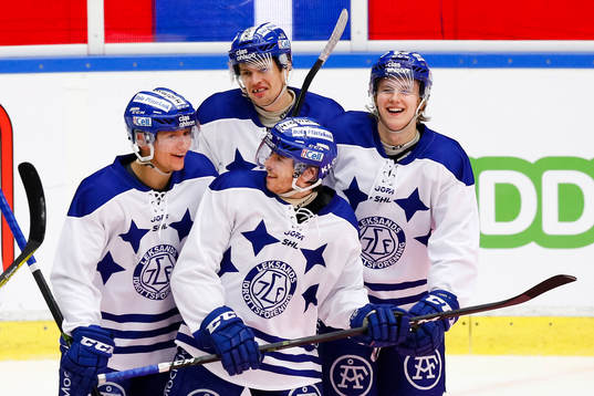 Leksands Daniel Bertov , Eric Castonguay , János Hári och
