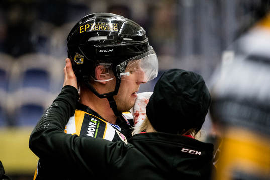 Panterns Alex Wemmenborn ses om