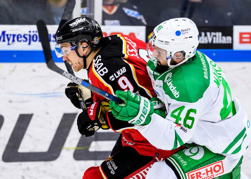 Luleås Johan Forsberg och Rögles Kevin Marshall