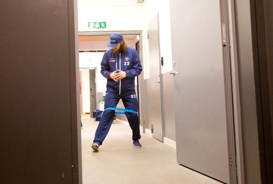 Växjös Ville Leino värmer upp