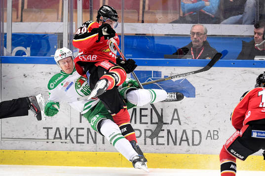 Luleås Kael Mouillierat och Rögles Jesper Williamsson