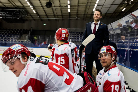 Almtunas assisterande tränare Martin Gudmundssen