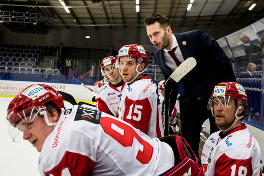 Almtunas assisterande tränare Martin Gudmundssen