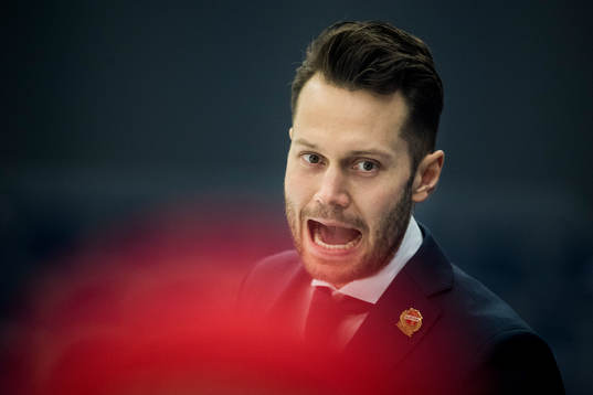 Almtunas assisterande tränare Martin Gudmundssen