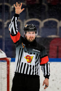 Domare Christoffer Karlsson