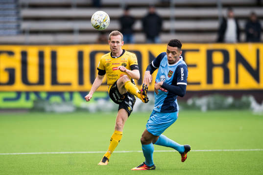 Elfsborgs Anders Randrup och Brommapojkarnas Kevin Kabran