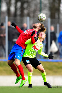 Helsingborgs Jonatan Olsson och Kristianstads Andre Kamp
