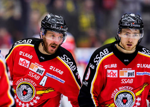 Luleås Jan Sandström (v) och Luleås Johan Forsberg (h)