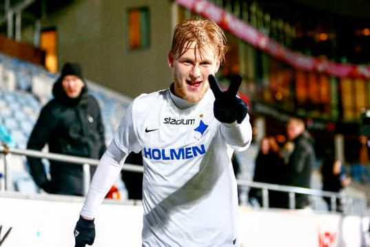 Norrköpings Karl Holmberg jublar