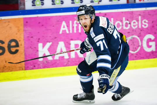 Karlskogas Carl Berglund jublar