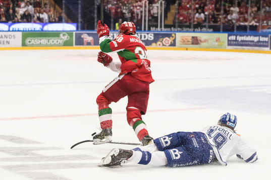 Leksands Alexander Ytterell och Moras Emil Aronsson  i