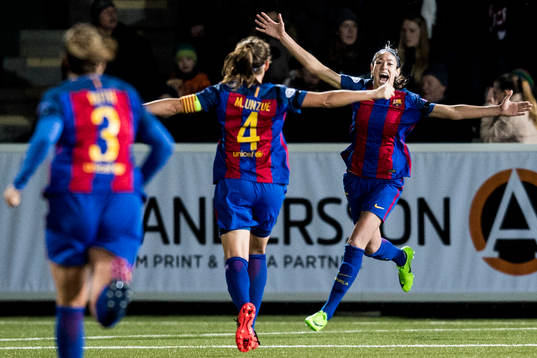 Barcelonas Leila Ouahabi jublar mot Marta Unzue