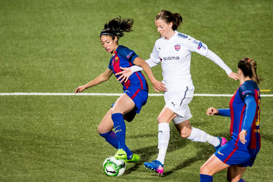 Barcelonas Leila Ouahabi och Rosengårds Lotta Schelin