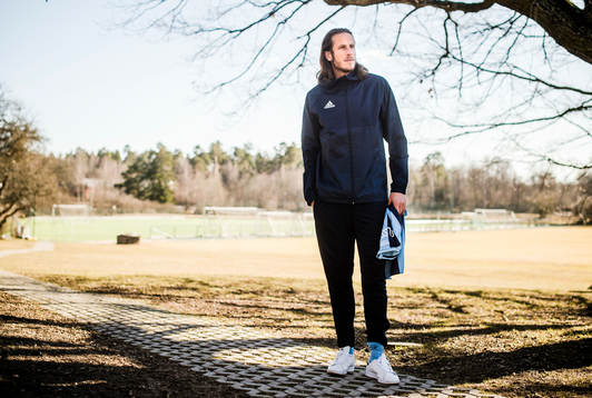 Djurgården presenterar Jonas Olsson som nyförvärv