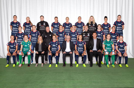Linköping poserar för en lagbild den 23 Mar 2017 i Linköping.Bakre ledet fr. v. Marija Banusic, Alva Selerud, Ronnie Bergdahl, Jessica Samuelsson, Irma Helin, Jonna Andersson, Olivia Dahlman, Claudia Neto, Emma Lennartsson. Mittenledet fr. v. Sara Olai, Lisa Lantz, Rolf Loben Gustavsson, Lina Hurtig, Maja Kildemoes, Fredrik Wiklund, Emmaliina Tulkki, Kristine Minde. Sittande fr. v. Tove Almqvist, Cajsa Andersson, Maria Hagström, Janni Arnth, Christer Mård, Magdalena Eriksson, Kim Björkegren, Matilda Haglund, Wilma Thörnkvist.