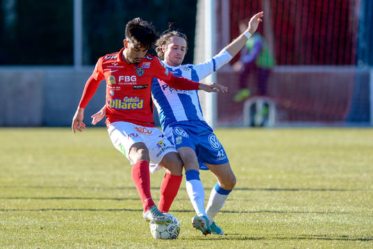 Falkenbergs Viktor Götesson och IFK Göteborgs Mikkel