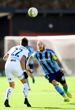 Djurgårdens Magnus Eriksson och Stavangers Claes Philip