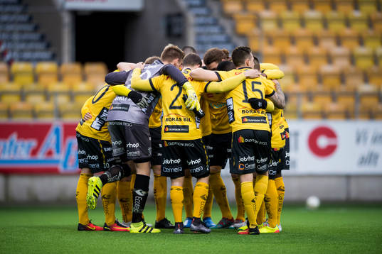 Elfsborgs spelare innan avspark i fotbollsmatchen i Folksam U21 Allsvenskan Södra mellan Elfsborg och Jönköping södra den 29 mars 2017 i BORÅS.