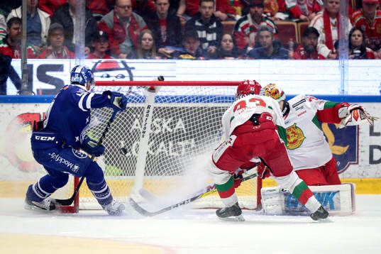 Leksands Mattias Ritola gör 3-0 framför Moras Joakim