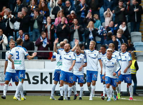 Norrköpings spelare jublar