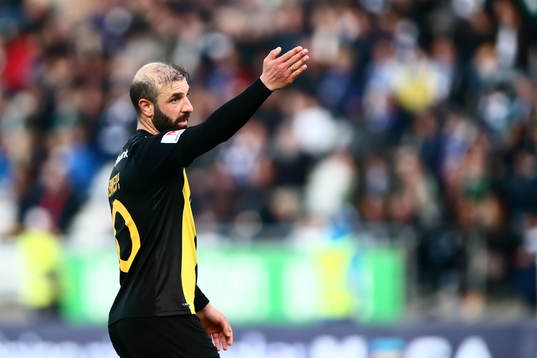 Hammarbys Kennedy Bakircioglu reagerar