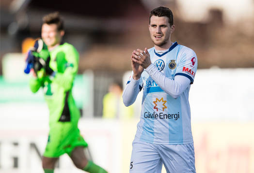 Gefles Jesper Björkman jublar