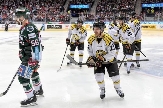 Brynäs Kevin Clark jublar