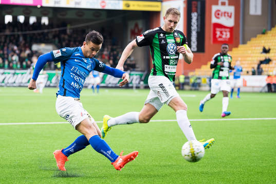 Norrbys Patrik Pettersen och GAIS Steven Old